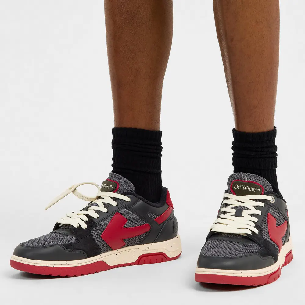 Off White Men's Out Of Office Slim Low-Top Trainers detail 3