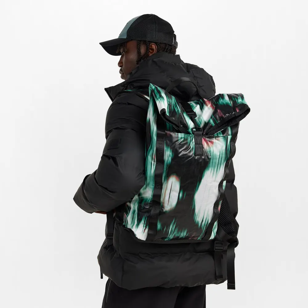 Rains Sibu Rolltop Rucksack detail 3