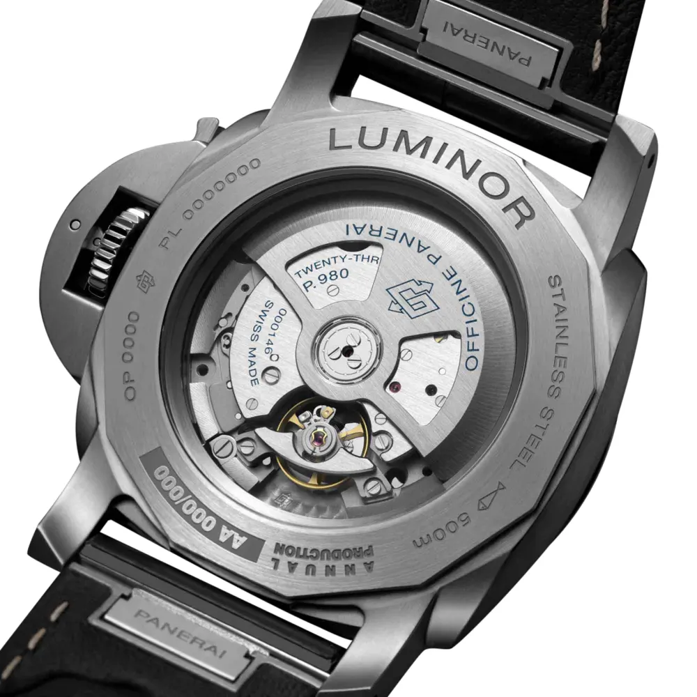 Panerai Luminor Marina 44mm Mens Watch- Interchangeable Strap detail 3