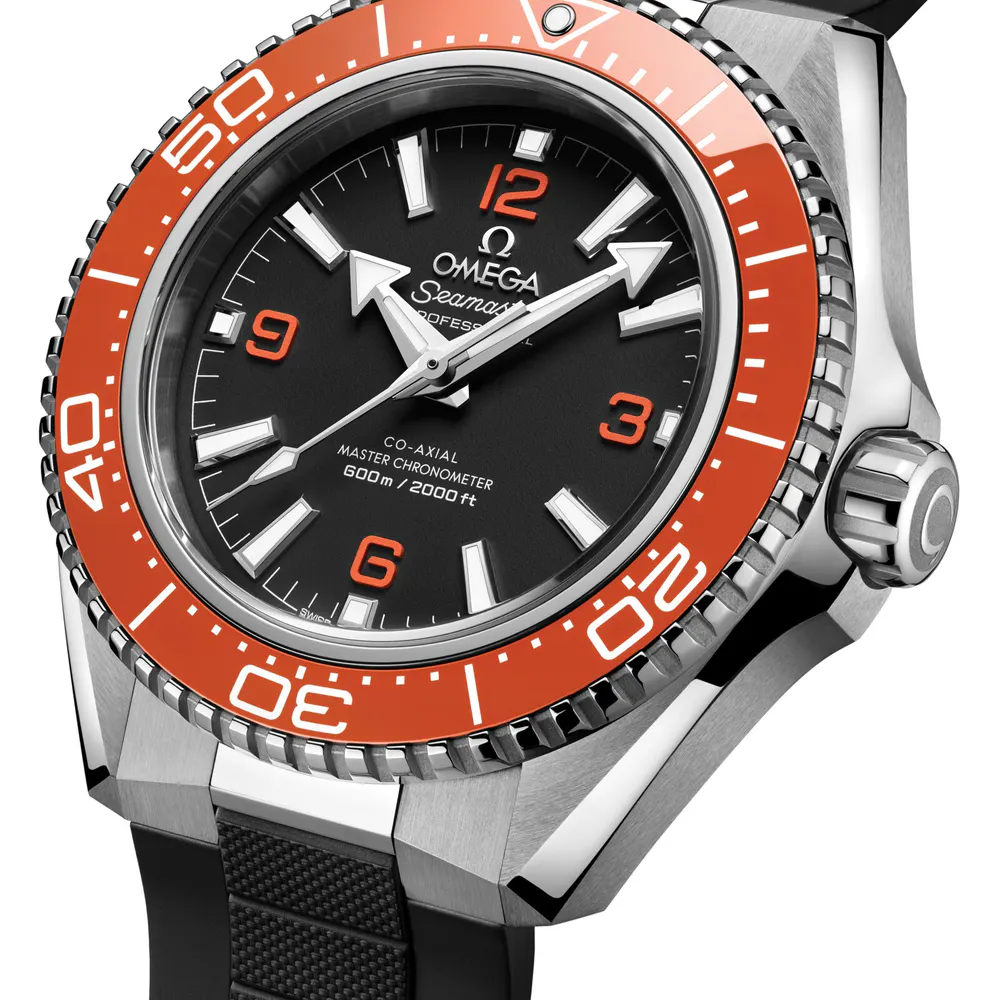 Omega Seamaster Planet Ocean 600M 42mm Mens Watch Black Rubber Strap detail 3