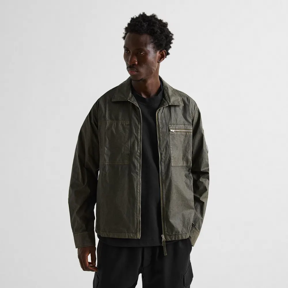 CP Company Men's Resined Cotton Full-Zip Overshirt detail 3