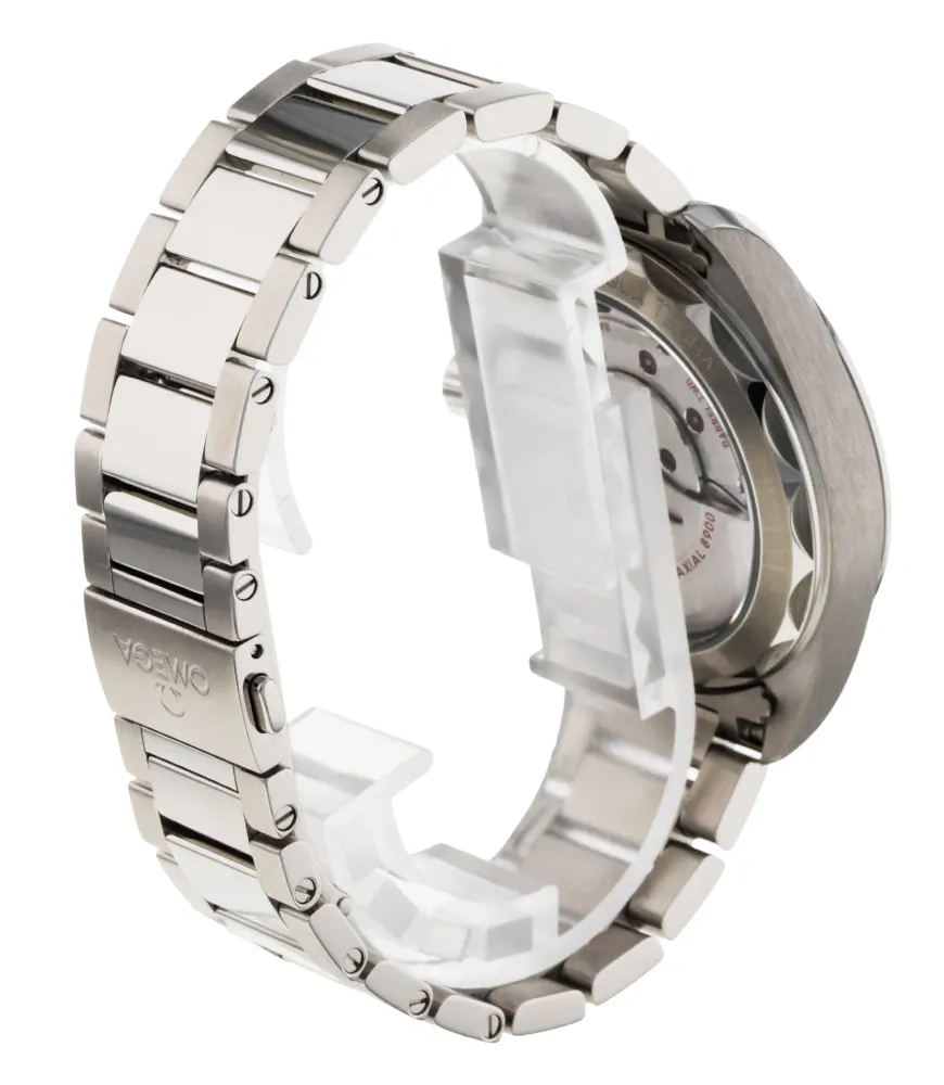 Omega Aqua Terra 150m Gents 220.10.41.21.06.001 — 2018 — Very good detail 3