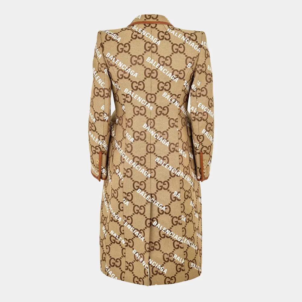 Gucci Men's Traditional Modern Fit Trench Coat detail 2