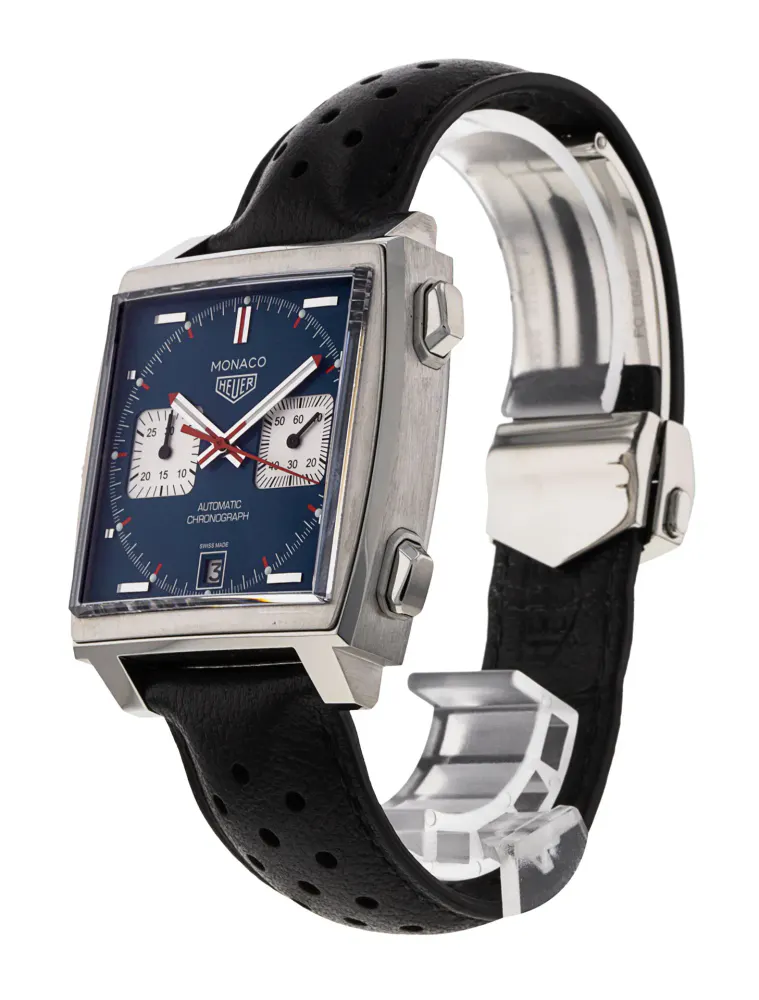 Tag Heuer Monaco CAW211P.FC6356 — 2022 — Very good detail 2