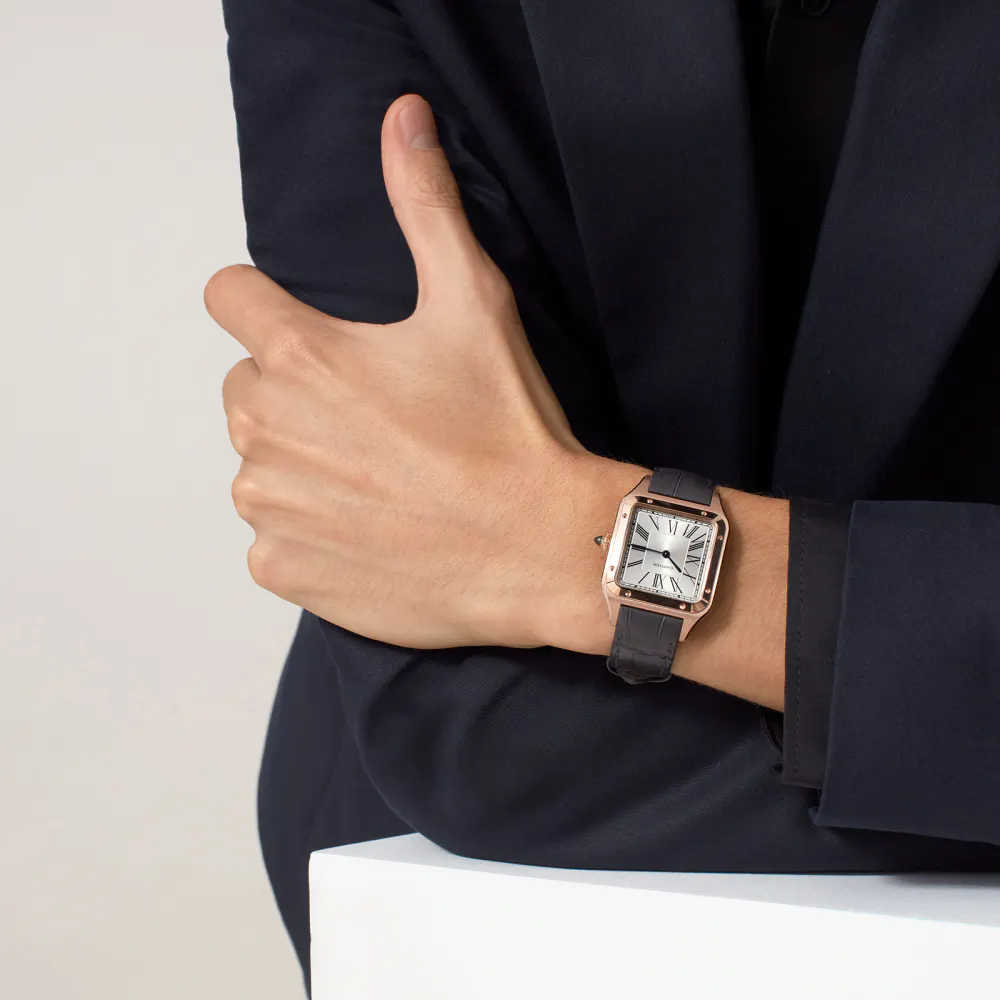 Cartier Santos-Dumont Watch Large Model, Quartz Movement, Rose Gold, Leather detail 3