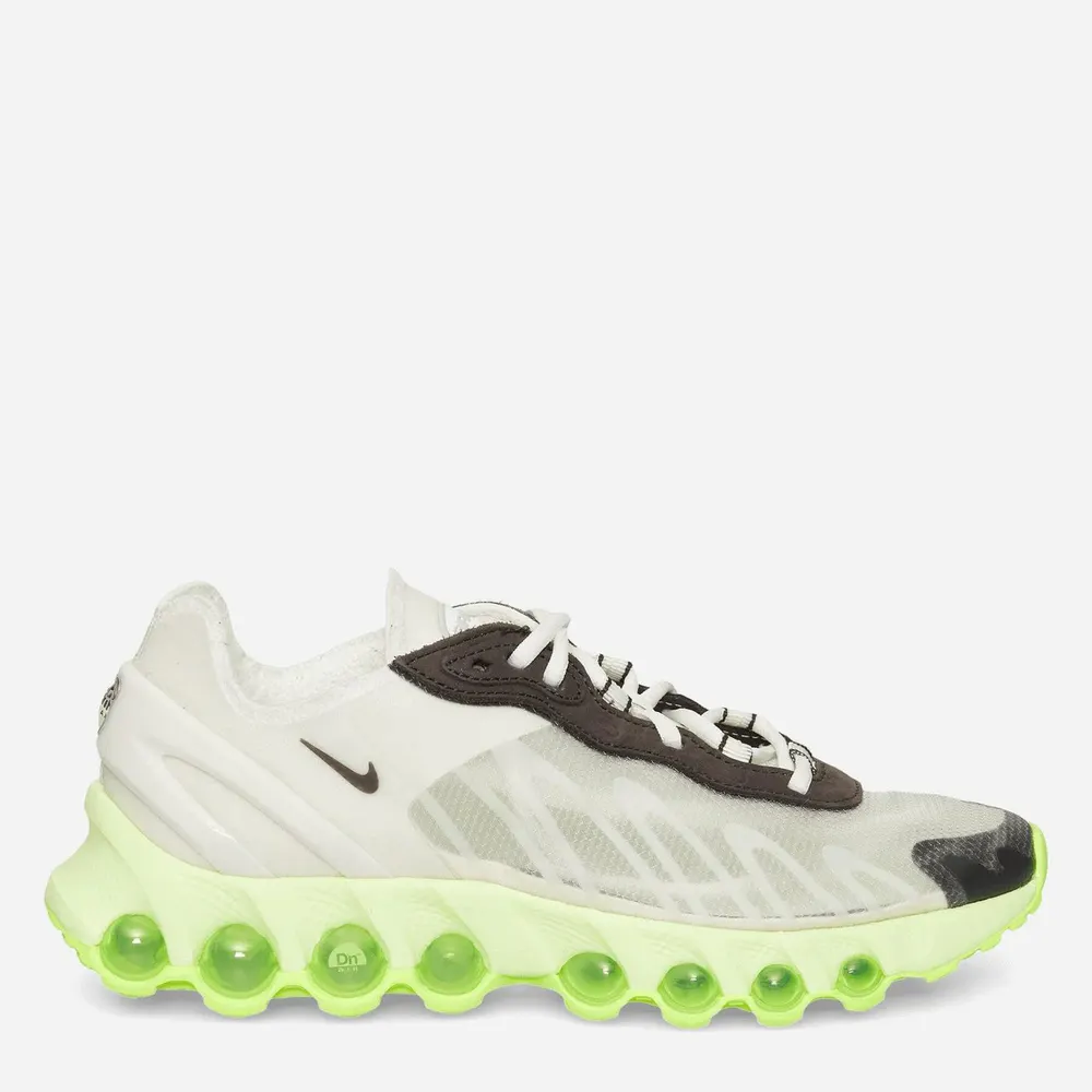 Nike Men's AM DN8 QS Low-Top Trainers