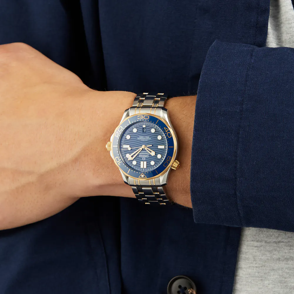 Omega Seamaster Diver 300M Co-Axial Master Chronometer 42mm Mens Watch detail 3