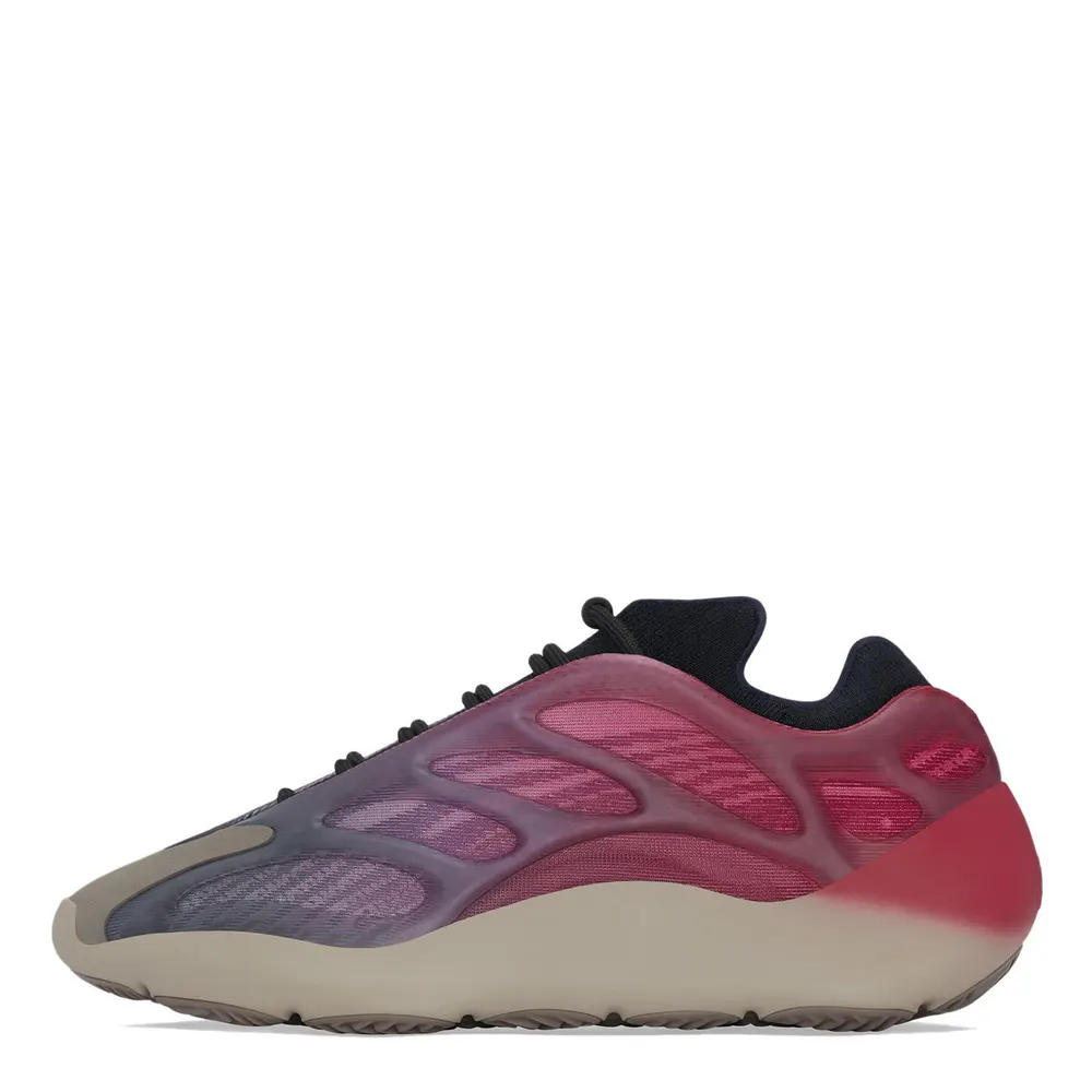 Yeezy Unisex 700 V3 Futuristic Design Trainers in Fadcar, additional product view 2