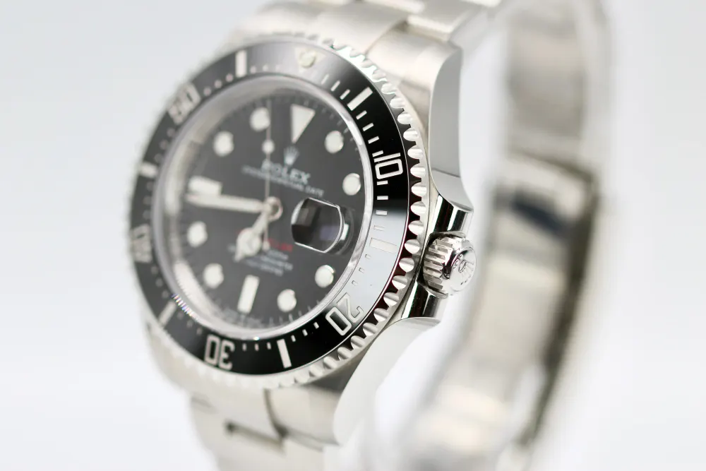 Rolex Sea-Dweller 126600 — 2019 — Excellent detail 2
