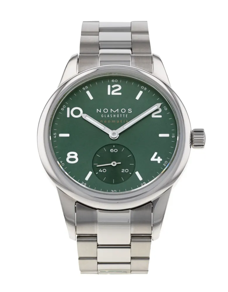 Nomos Glashutte Club 746 — 2023 — Excellent in Green – Pre-owned watches