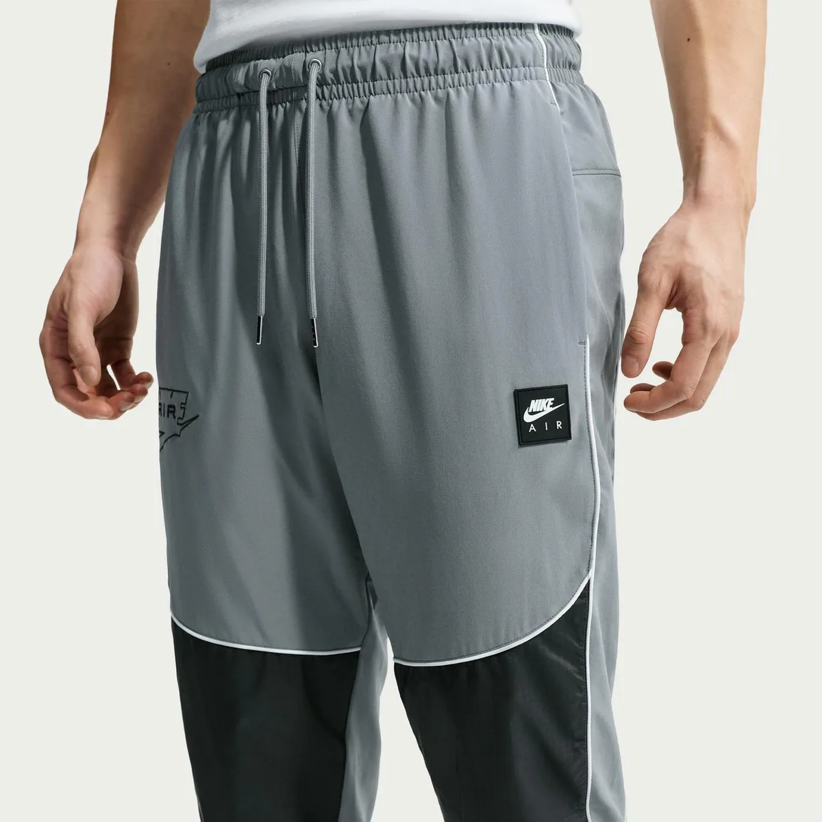 For Him Nike Men's Closed Hem Tracksuit Joggers
