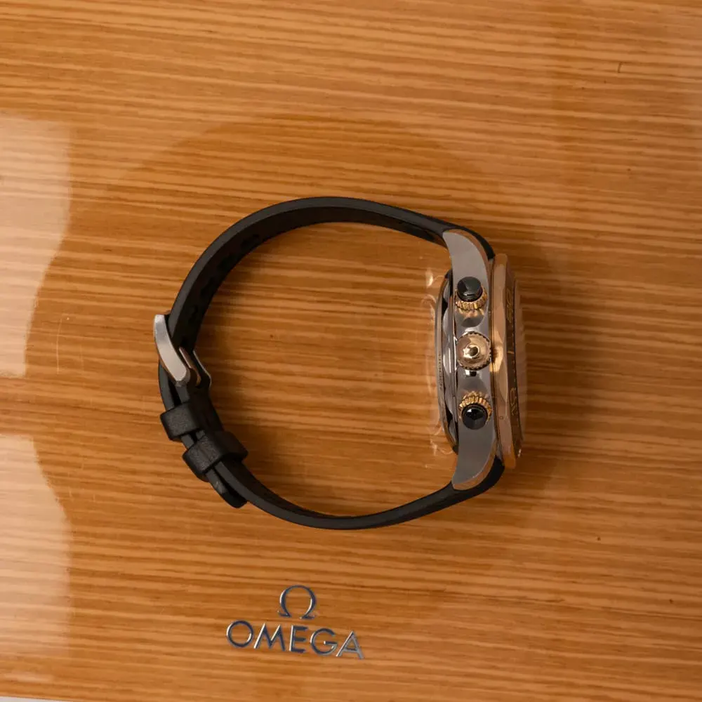 Omega Seamaster Diver 300m 210.22.44.51.01.001 — 2021 — Excellent detail 2