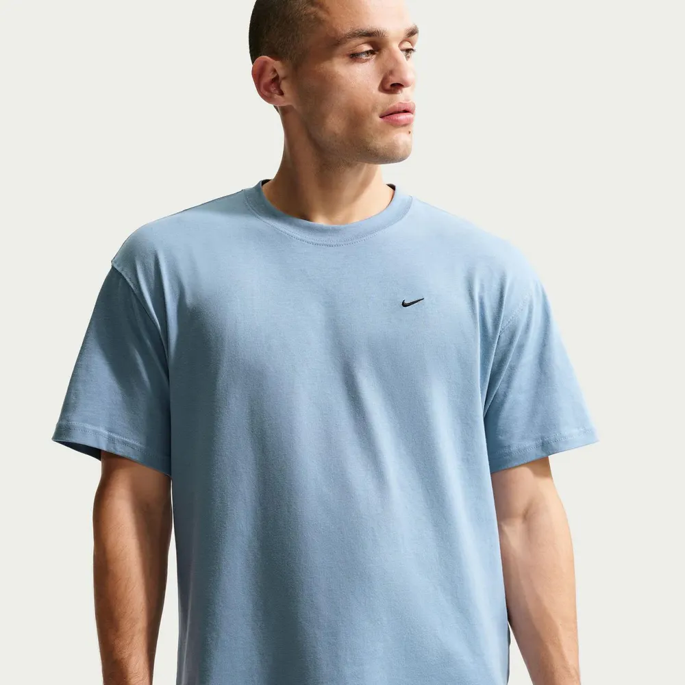 Nike Men's T-Shirt