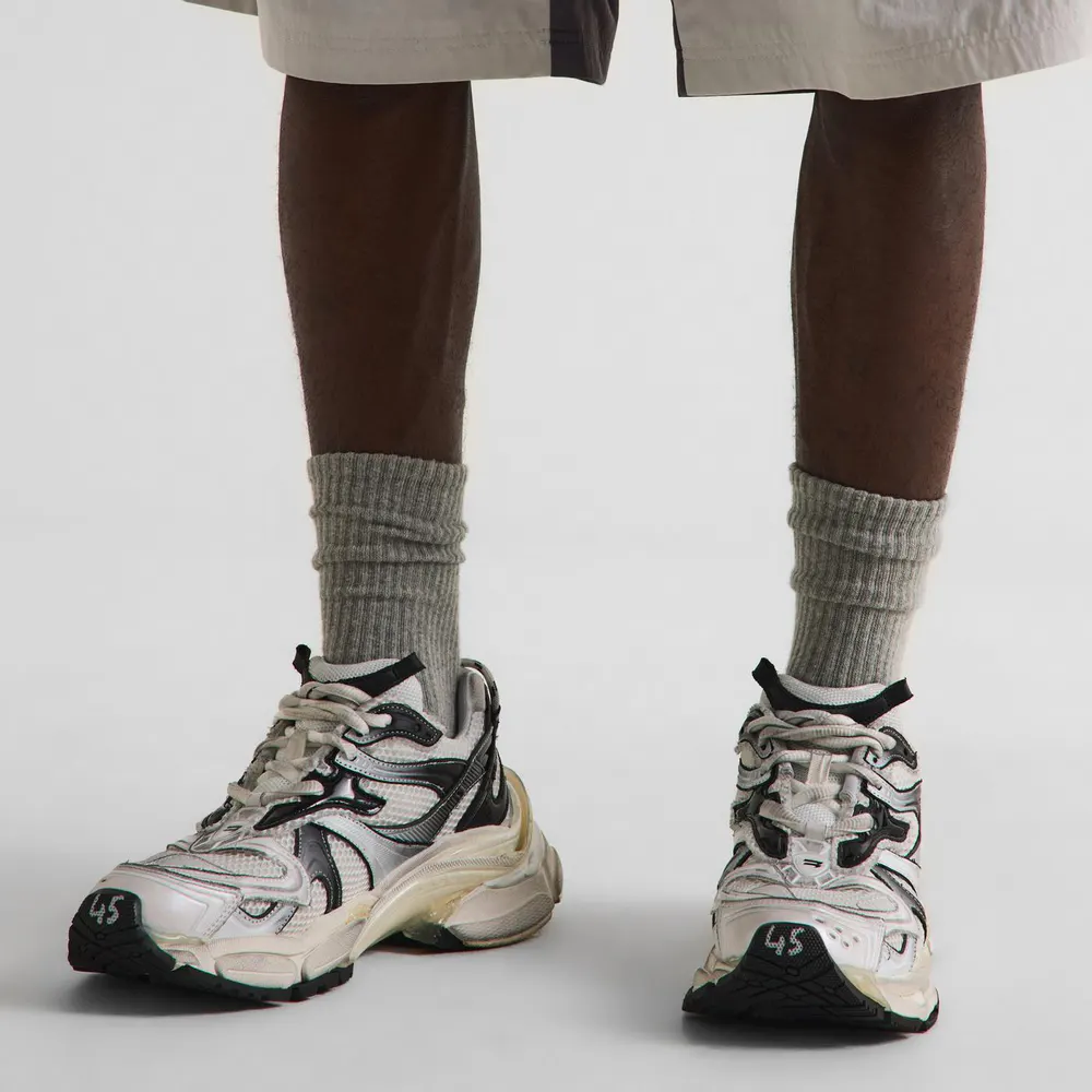 Balenciaga Men's Trainers in White / Black, additional product view 3