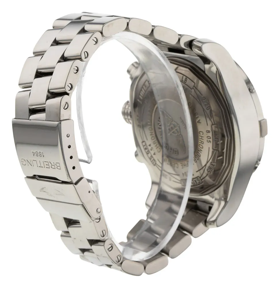Breitling Super Avenger A13370 — 2011 — Good detail 3