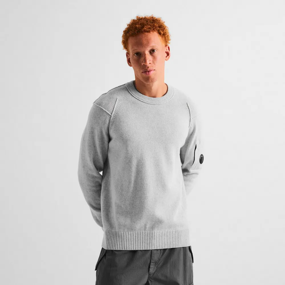 CP Company Men's Lambswool Crew-Neck Jumper detail 3
