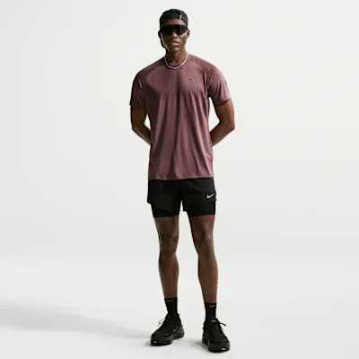 Nike Stride Men's Dri-FIT 13cm (approx.) Hybrid Running Shorts - Black