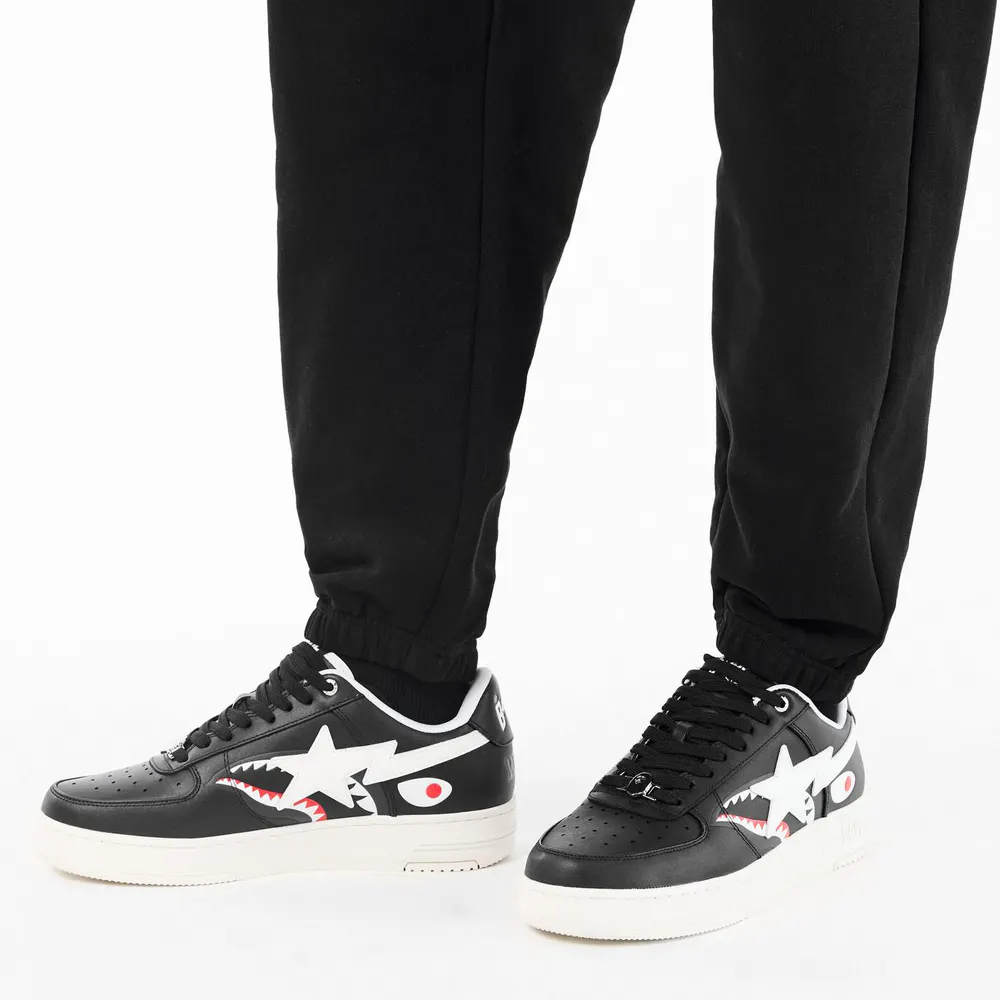 A Bathing Ape Men's Shark Sta Shark-Tooth Low-Top Trainers detail 3