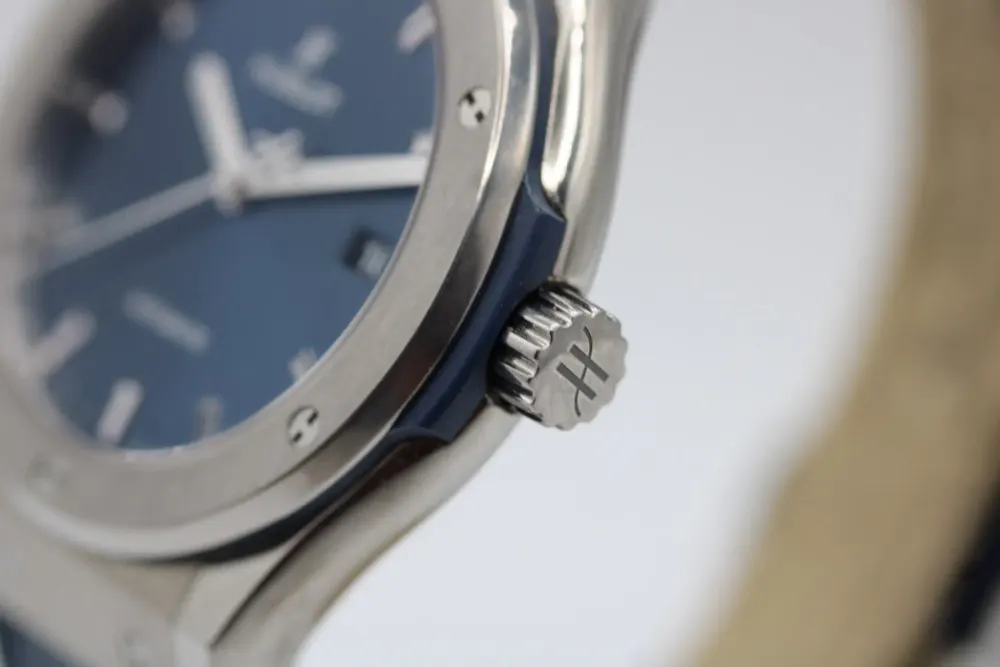 Hublot Classic Fusion 542.NX.7170.LR — 2022 — Very good in Blue Baton, additional product view 2