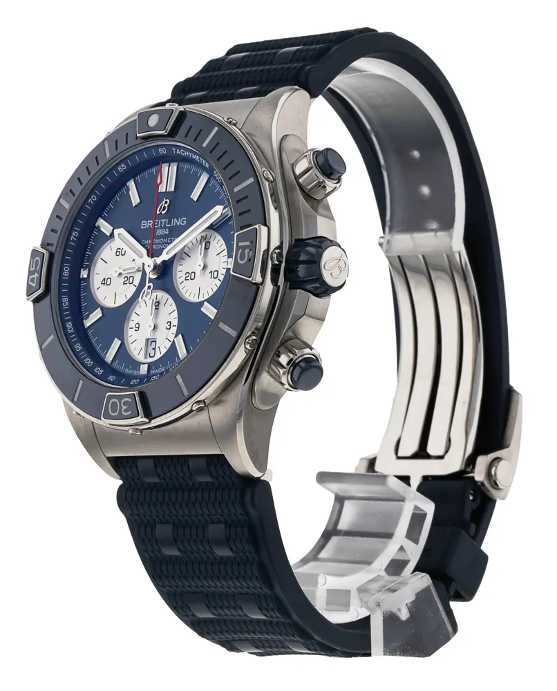 Breitling Super Chronomat B01 44 AB0136 — 2021 — Very good detail 2