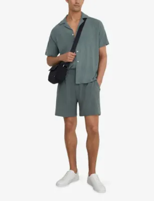 REISS Flint Crinkled Woven Shorts detail 2