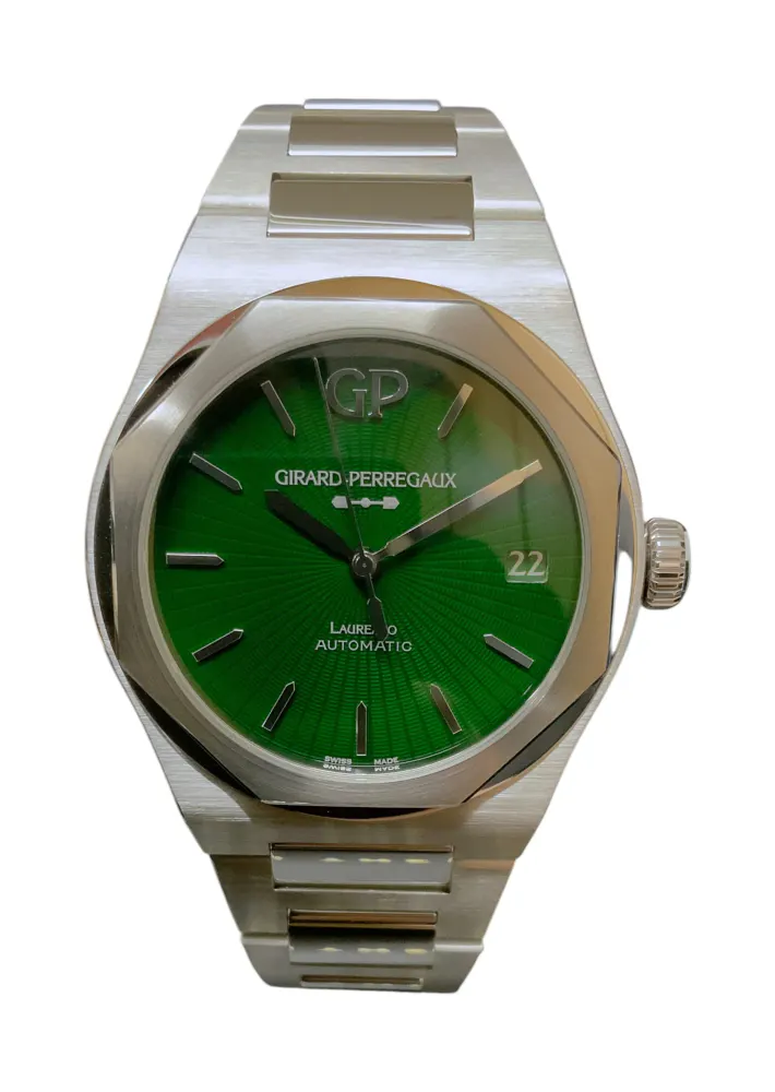 Girard Perregaux Laureato 81010-11-433-11A — 2023 — Very good