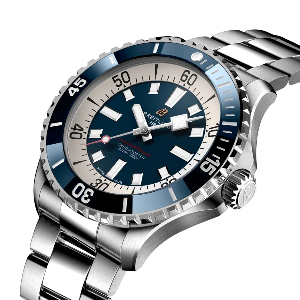 Breitling Superocean Automatic 46 Stainless Steel Watch detail 2
