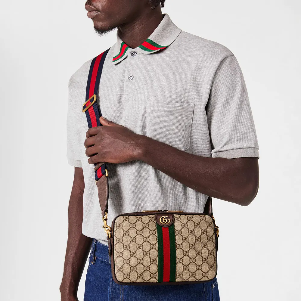 Gucci Card Holder detail 3