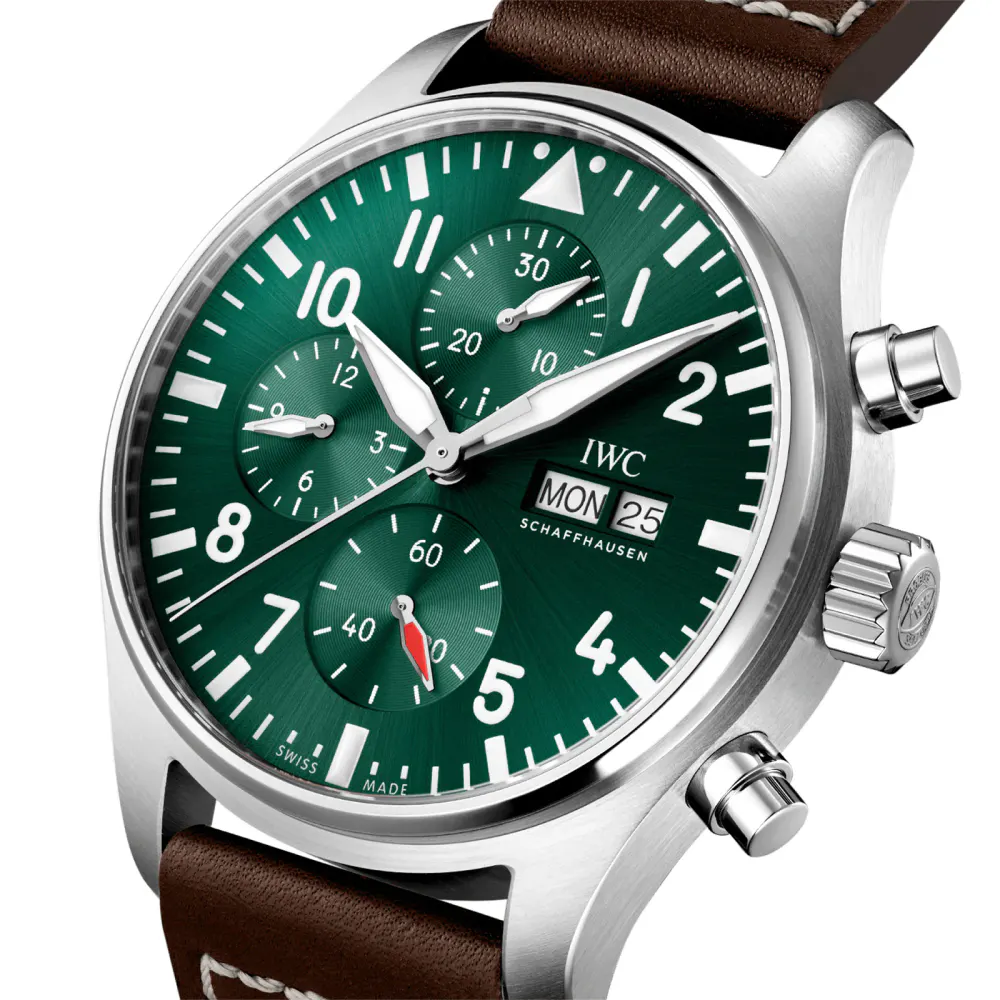 IWC Pilot's Chronograph 43mm Mens Watch detail 2