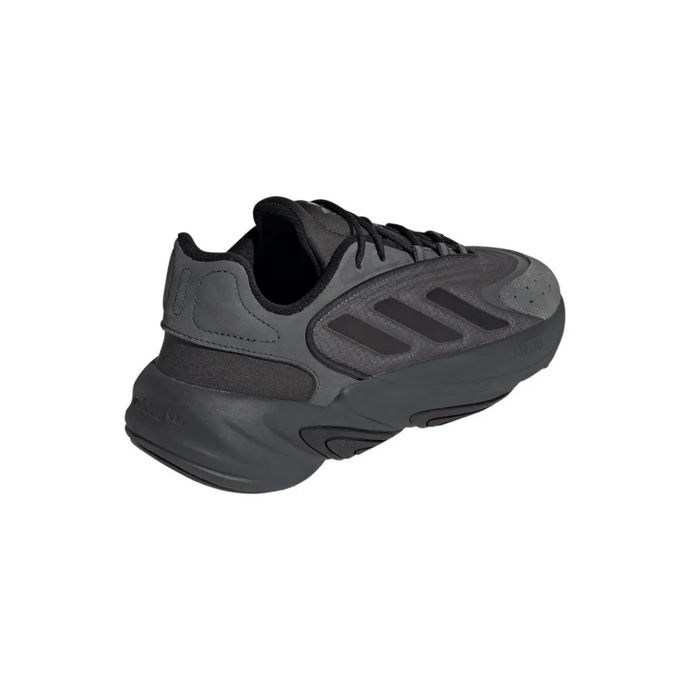 adidas Originals Ozelia Trainers detail 2