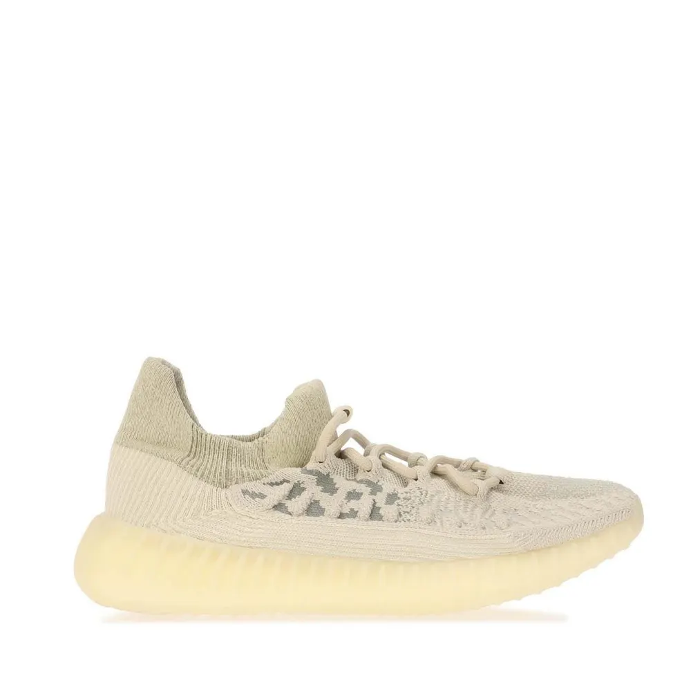 Yeezy Boost 350 V2 CMPCT Trainers in White – Footwear