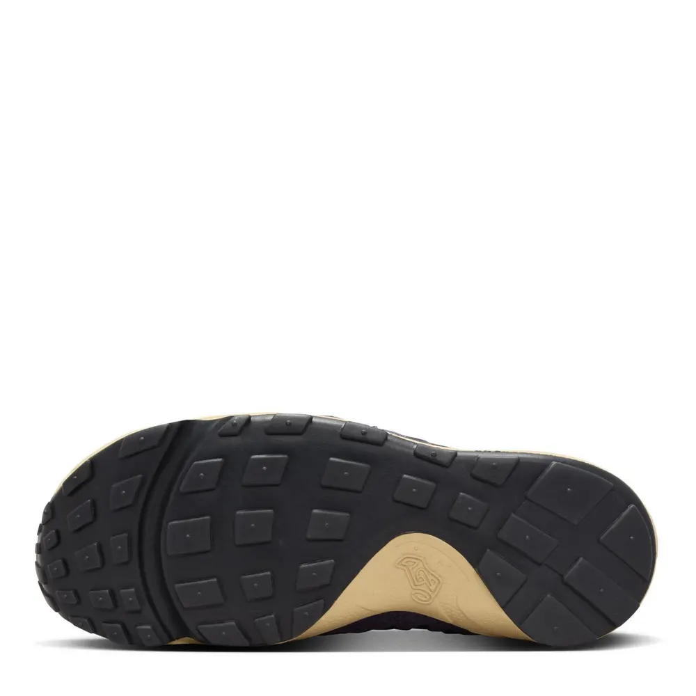 Nike Air Footscape Woven Low Trainers detail 3