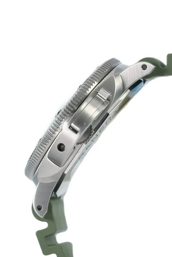 Panerai Submersible QuarantaQuattro PAM01226 — 2024 — Very good in White, additional product view 2