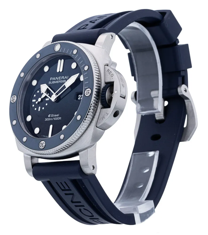 Panerai Submersible QuarantaQuattro PAM01289 — 2023 — Excellent in Blue, additional product view 2