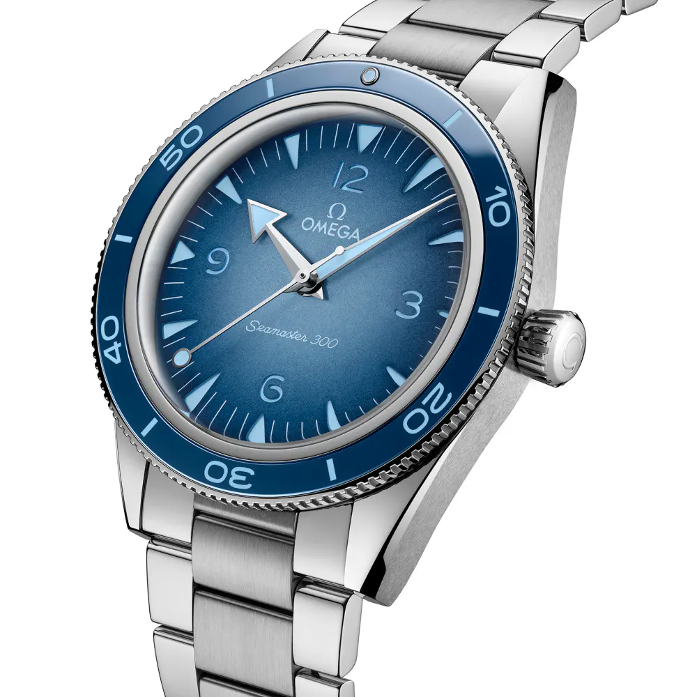 Omega Seamaster 300 Co-Axial Master Chronometer 41mm Summer Blue detail 3
