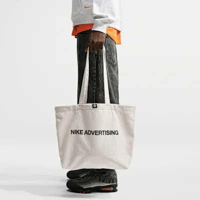 Nike Heritage Tote Bag (22L) - Oatmeal/Safety Orange/Safety Orange