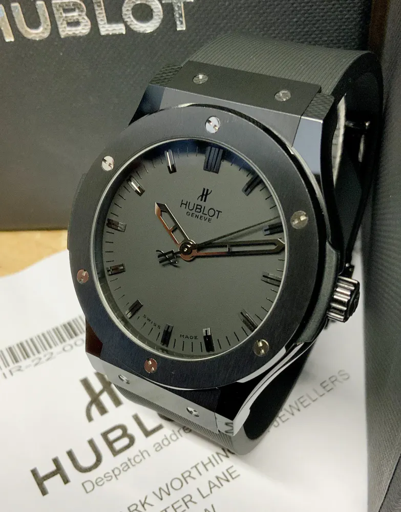 Hublot Classic Fusion 501.CM.1110.RX — 2006 — Very good in Black Baton, additional product view 2