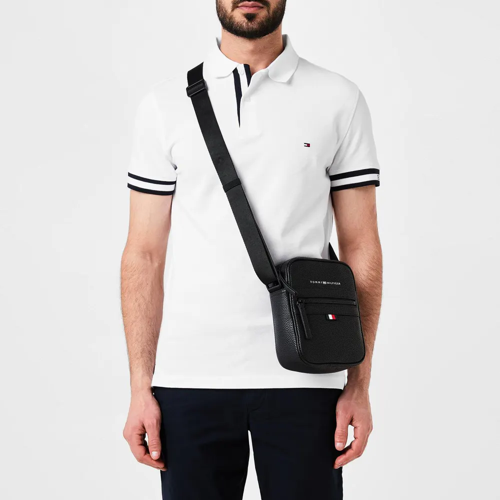 Tommy Hilfiger Essential Small Reporter Bag detail 2