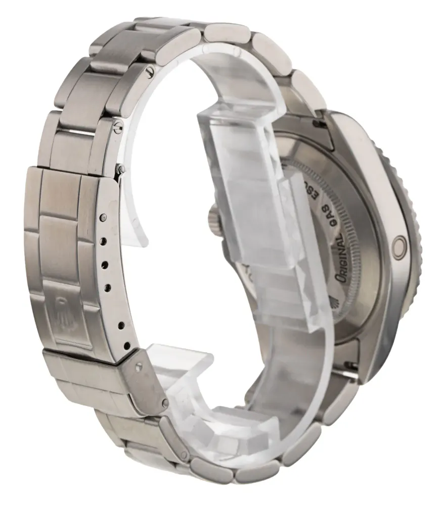 Rolex Sea-Dweller 16600 — 2005 — Very good detail 3