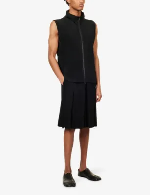 HOMME PLISSE ISSEY MIYAKE Tailored Pleats 2 Pleated Shorts in BLACK, additional product view 2