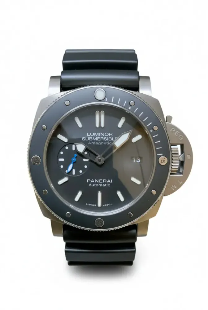 Panerai Submersible PAM01389 — 2018 — Excellent in Black – Pre-owned watches