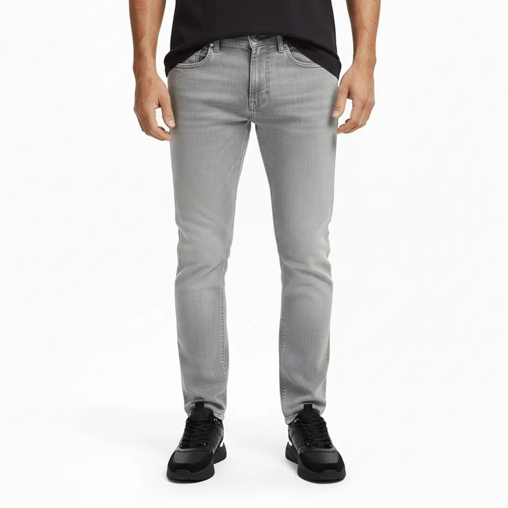 7 For All Mankind Men's Tapered Jeans detail 3