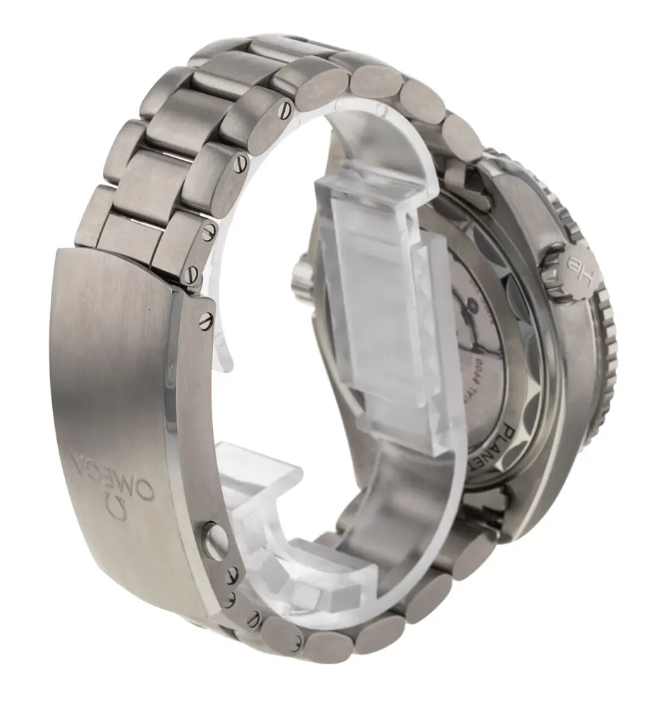 Omega Planet Ocean 215.30.44.21.03.001 — 2019 — Very good detail 3
