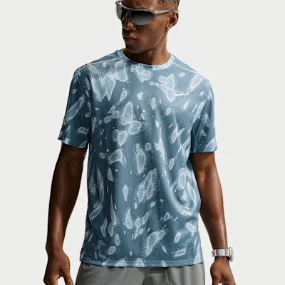 Nike Miler Men's Dri-FIT UV-Protection Short-Sleeve Running Top - Smoky Blue