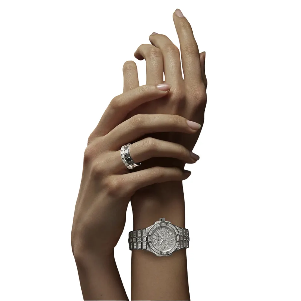 Chopard Ice Cube Ring In Ethical 18ct White Gold detail 2