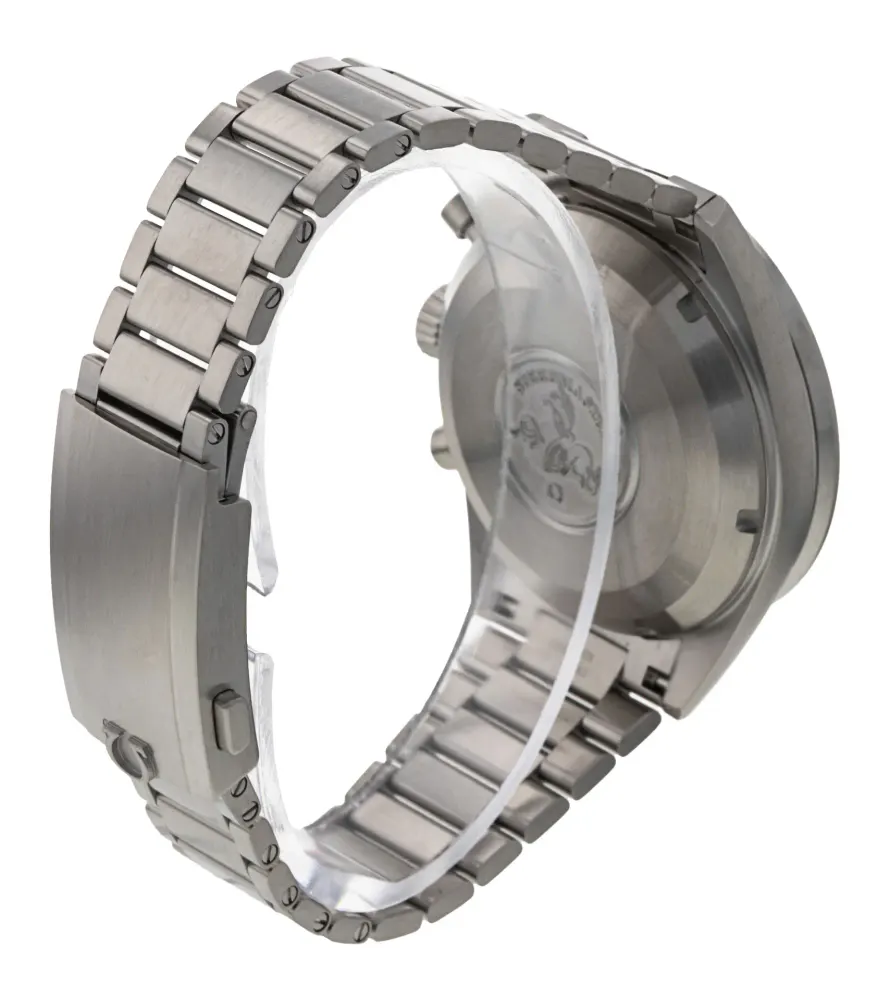 Omega Speedmaster Two Counters 332.10.41.51.01.002 — 2025 — Excellent detail 3