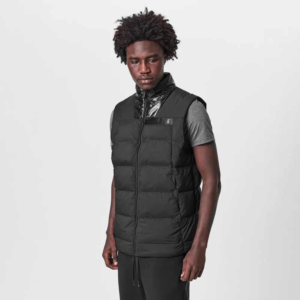 On Men's Challenger Recycled Insulation Sleeveless Gilet detail 2