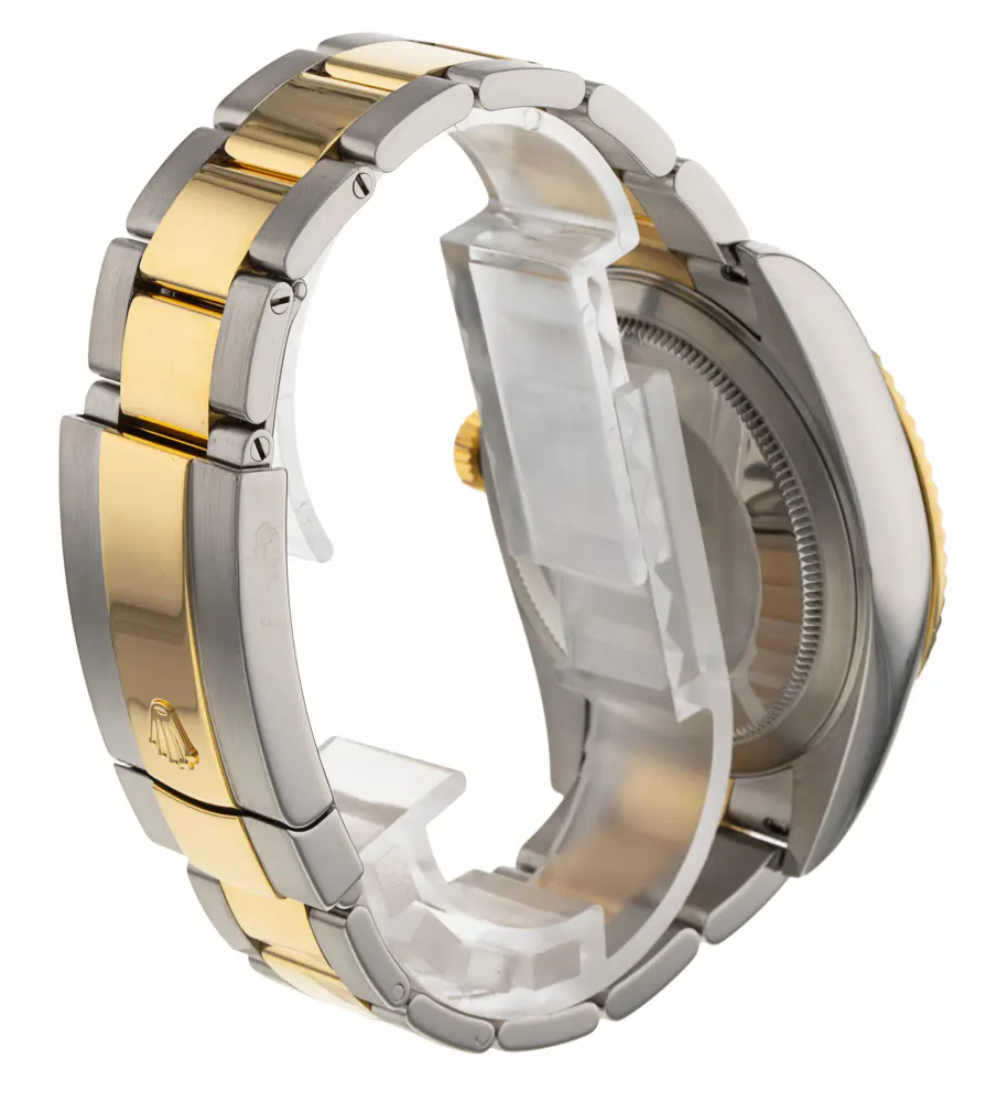 Rolex Sky-Dweller 326933 — 2018 — Very good detail 3
