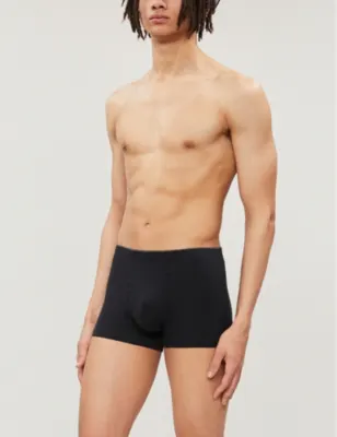 HANRO Elasticated slim-fit stretch-cotton trunks detail 2