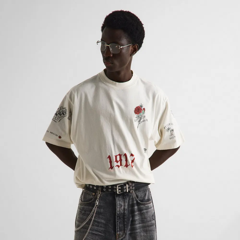Balenciaga Men's Oversized Fit T-Shirt detail 3